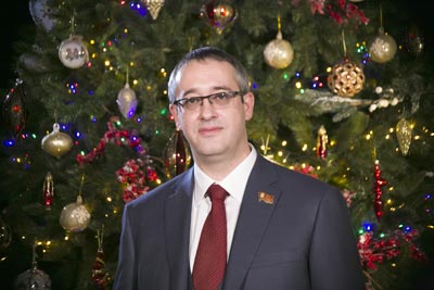 С наступающим Новым годом и Рождеством!